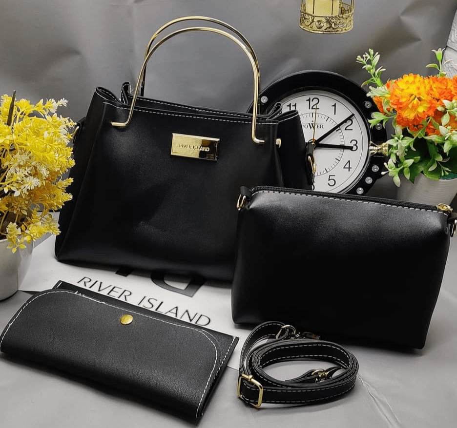 Fashion House Standard Hand bag 3 pcs Black Color
