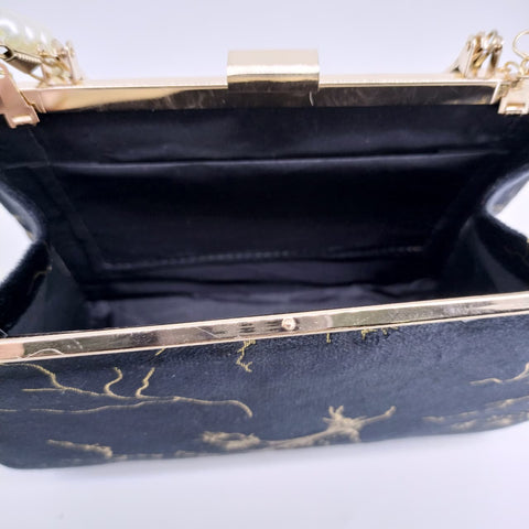 Hazel Chain Crossbody Bag 2.0 Black Color