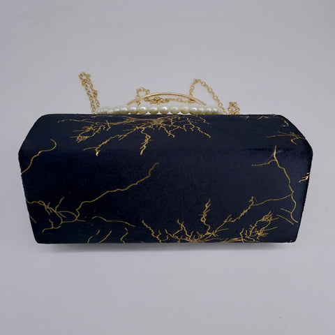 Hazel Chain Crossbody Bag 2.0 Black Color