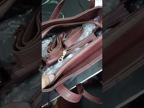 Nova Shoulder Bag Green Color